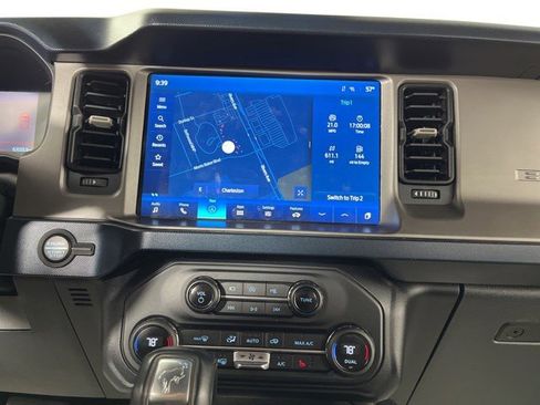 Used 2021 Ford Bronco Outer Banks AWD/4WD image 21