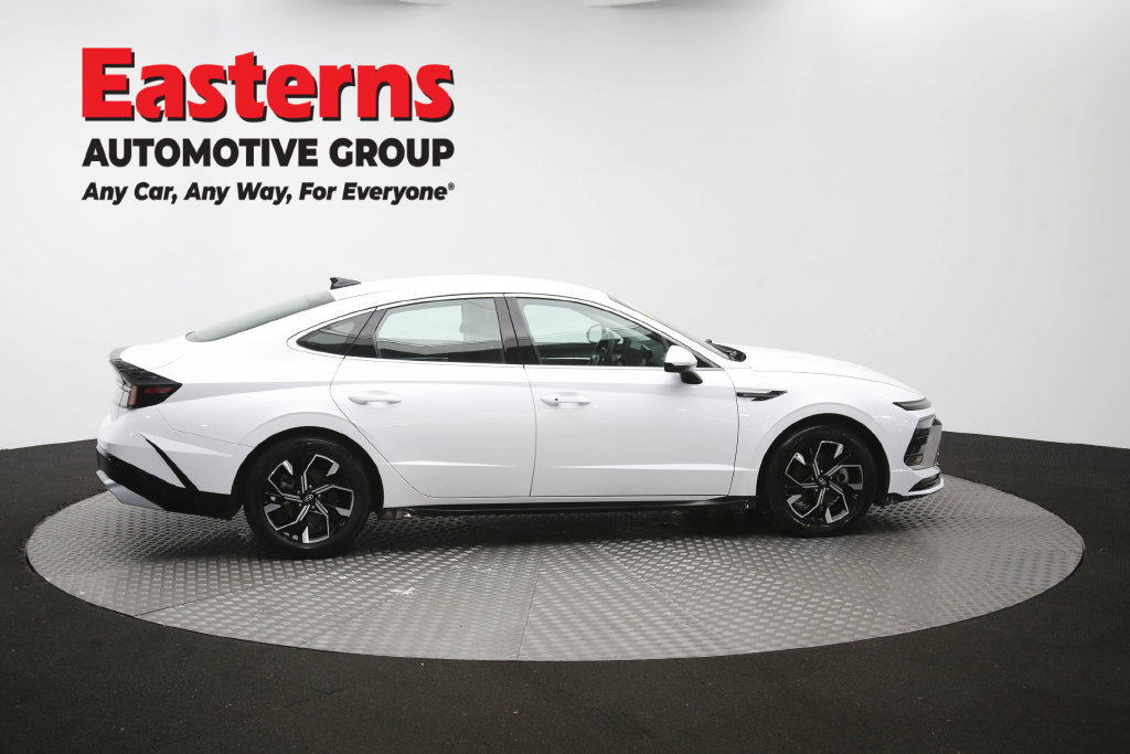 Used 2025 Hyundai Sonata SEL FWD image 48