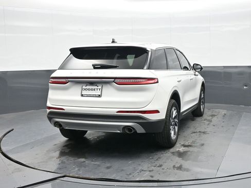 Used 2024 Lincoln Corsair Premiere w/ Equipment Group 101A image 7