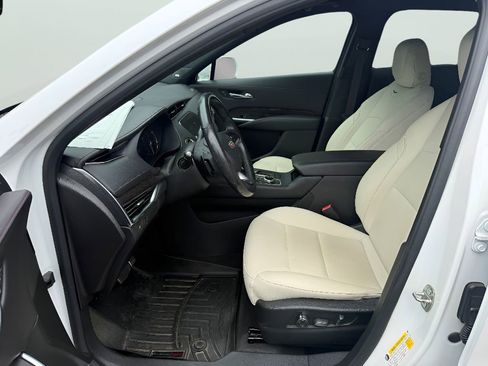 Used 2020 Cadillac XT4 Sport FWD image 13