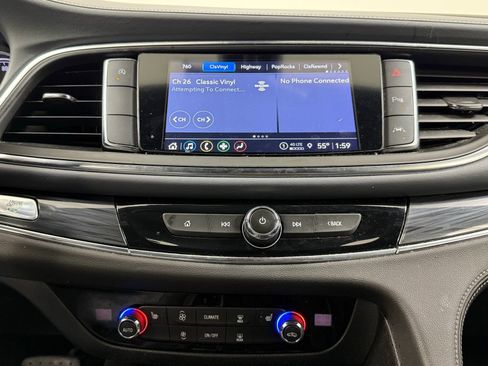 Used 2024 Buick Enclave Essence w/ Technology Package image 25