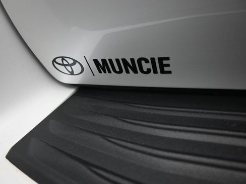Used 2020 Lexus GX 460 Premium w/ Premium Package AWD/4WD image 37