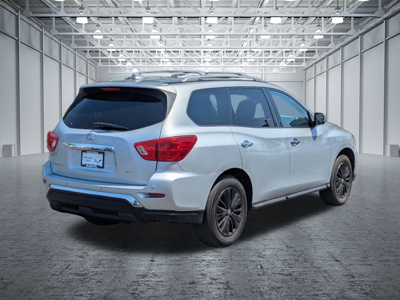 Used 2019 Nissan Pathfinder SV FWD image 5