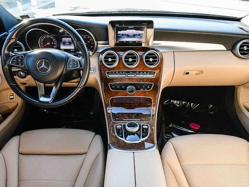 Used 2018 Mercedes-Benz C 300 Sedan image 13