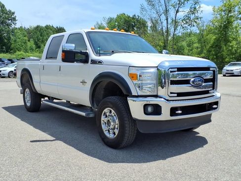 Used 2016 Ford F350 Lariat w/ Chrome Package AWD/4WD image 3