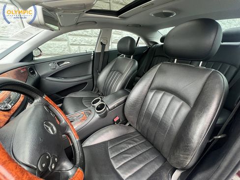 Used 2006 Mercedes-Benz CLS 500 w/ AMG Sport Pkg image 41