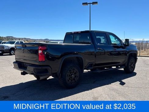 Used 2022 Chevrolet Silverado 2500 LTZ w/ LTZ Plus Package image 6