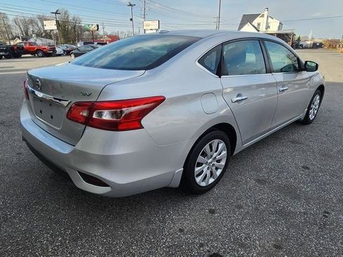 Used 2017 Nissan Sentra SV image 7