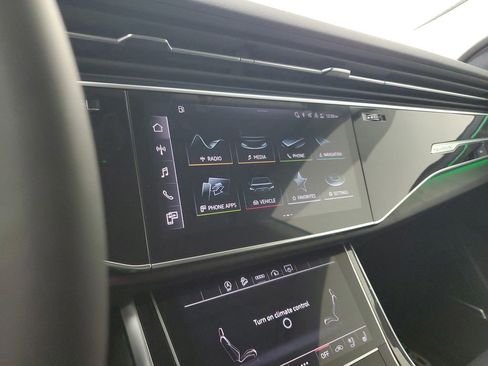 Used 2023 Audi Q8 Premium Plus w/ Premium Plus Package image 29