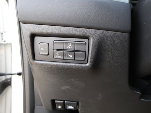 Certified 2025 MAZDA CX-5 Signature image 37