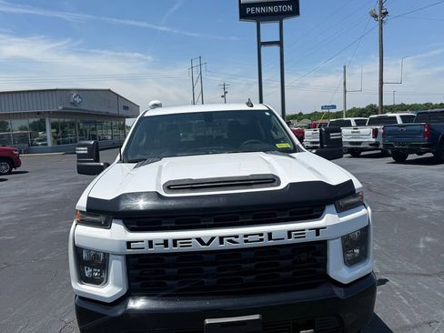 Used 2020 Chevrolet Silverado 2500 Custom w/ Custom Value Package AWD/4WD image 19