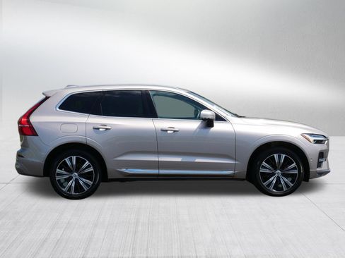 Used 2023 Volvo XC60 B5 Plus w/ Climate Package AWD/4WD image 6