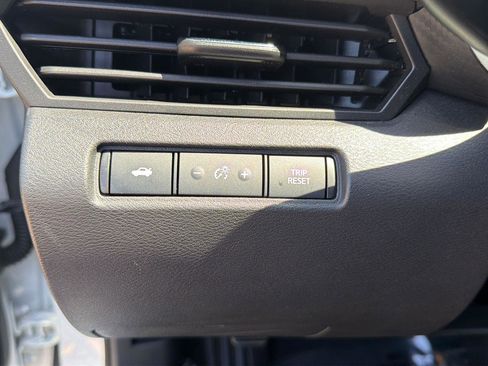 Used 2022 Nissan Altima 2.5 S FWD image 19