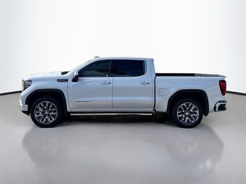 Used 2024 GMC Sierra 1500 Denali w/ Denali Reserve Package image 4