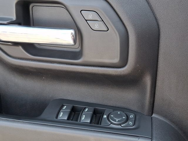 Used 2023 Chevrolet Silverado 1500 W/T w/ WT Value Package AWD/4WD image 19
