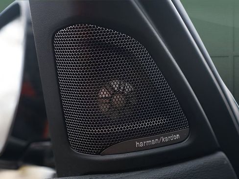 Used 2017 BMW X6 xDrive35i image 52