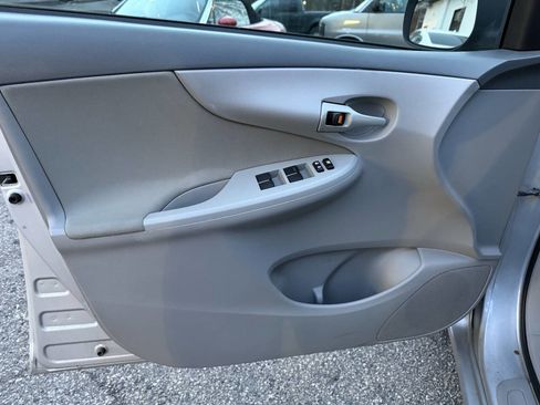 Used 2009 Toyota Corolla LE image 21