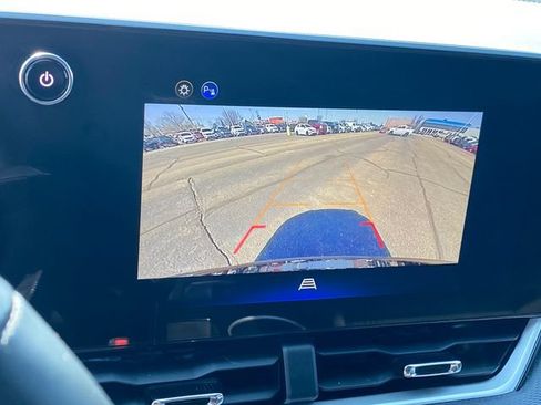 Certified 2026 Chevrolet Equinox LT AWD/4WD image 12