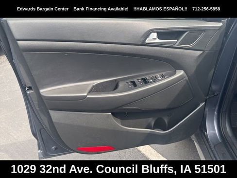 Used 2021 Hyundai Tucson SEL w/ Cargo Package image 16