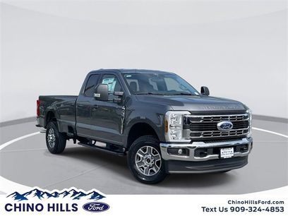 New 2025 Ford F350 XLT w/ FX4 Off-Road Package