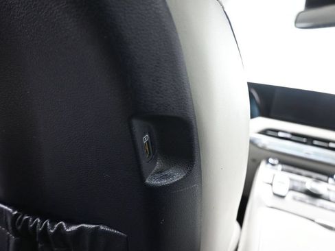 Used 2022 Hyundai Palisade Limited FWD image 40