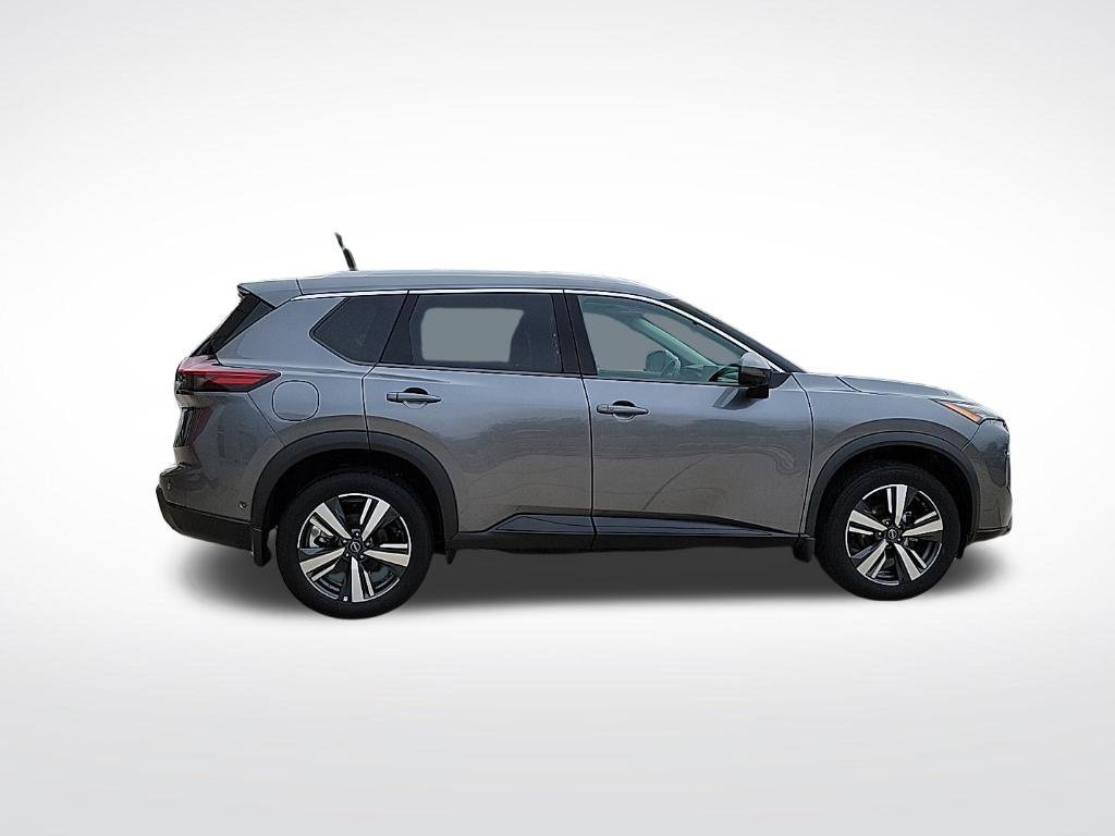 Certified 2024 Nissan Rogue SL AWD/4WD image 5