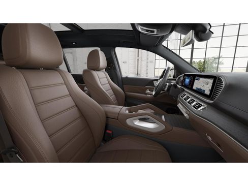 New 2026 Mercedes-Benz GLS 450 4MATIC image 4