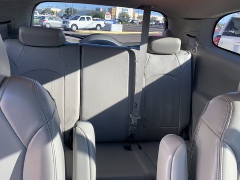 Used 2014 Buick Enclave Leather w/ Trailering Provision Package image 40