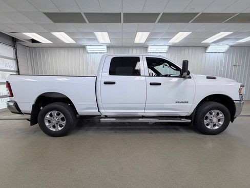 Used 2021 RAM 2500 Tradesman AWD/4WD image 6