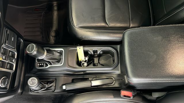 Used 2021 Jeep Gladiator Overland w/ Uconnect 4C Nav & Sound Group AWD/4WD image 11
