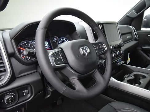 New 2026 RAM 1500 Big Horn w/ Night Edition AWD/4WD image 33