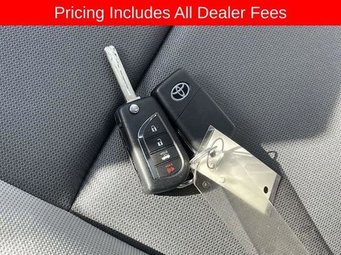 Used 2024 Toyota Corolla LE FWD image 32