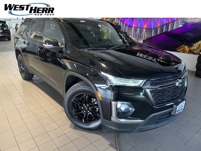 Used 2023 Chevrolet Traverse LT w/ Midnight/Sport Edition