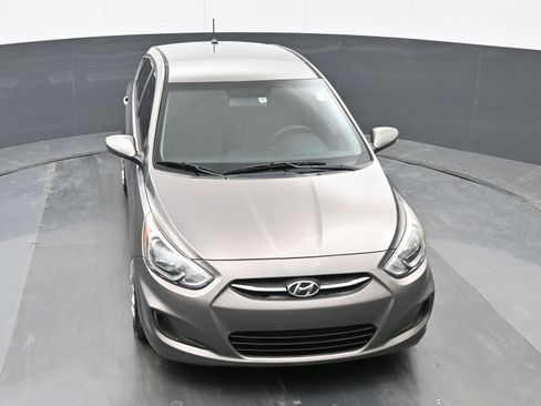 Used 2017 Hyundai Accent SE image 29