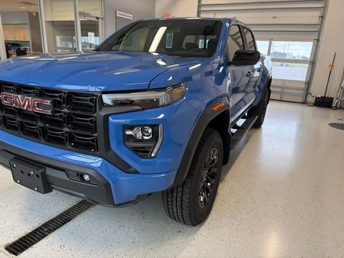 New 2026 GMC Canyon Elevation w/ Convenience Package AWD/4WD image 9