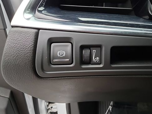 Used 2024 Cadillac XT5 Premium Luxury AWD/4WD image 24