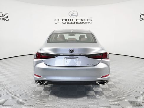 New 2025 Lexus ES 350 w/ Premium Package image 6
