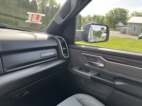 Used 2022 RAM 1500 Big Horn AWD/4WD image 22