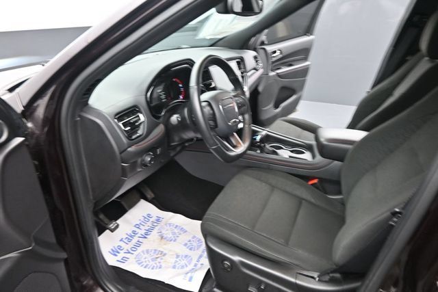Used 2025 Dodge Durango GT w/ Blacktop Package AWD/4WD image 19