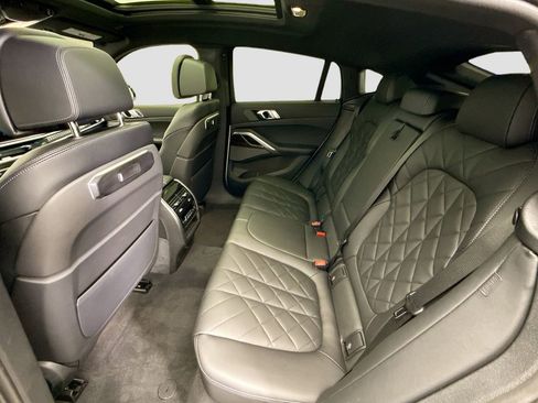 Used 2025 BMW X6 xDrive40i image 20