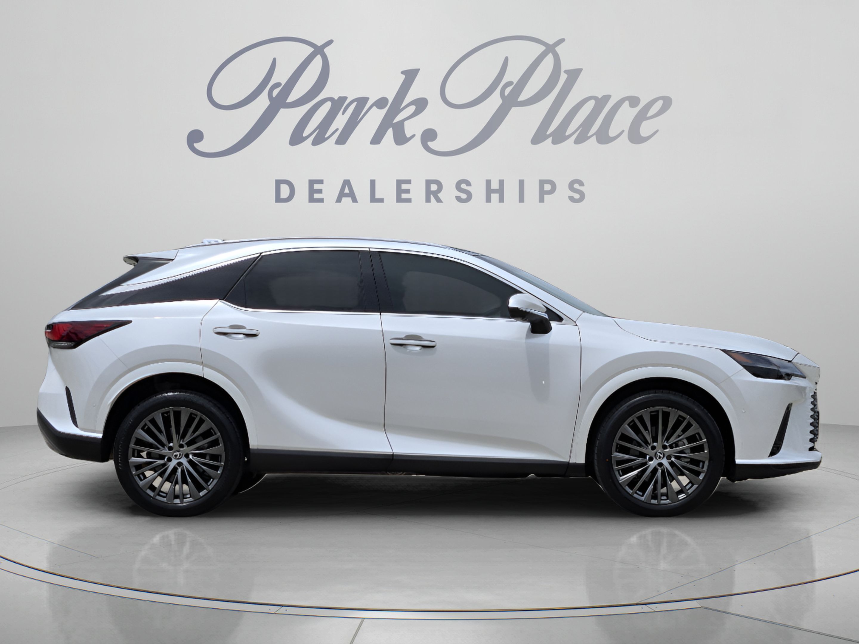 Used 2025 Lexus RX 350 FWD w/ Convenience Package image 6