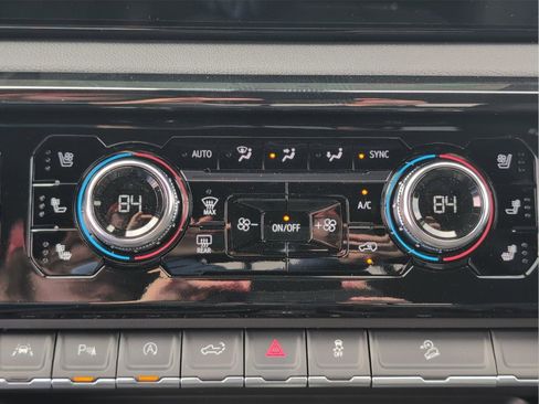 New 2026 GMC Sierra 1500 AT4 w/ AT4 Premium Package image 27