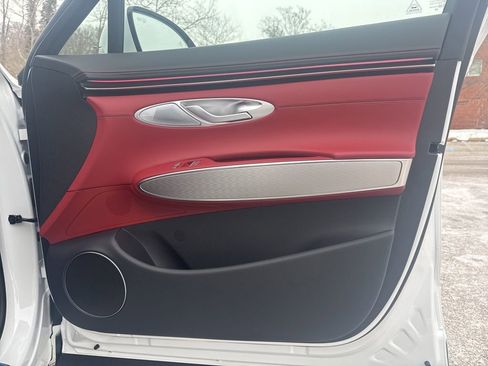 New 2026 Genesis GV70 2.5T Sport Prestige image 32