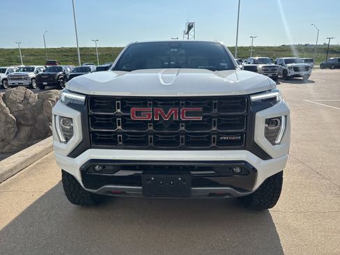 Used 2024 GMC Canyon AT4X AWD/4WD image 2
