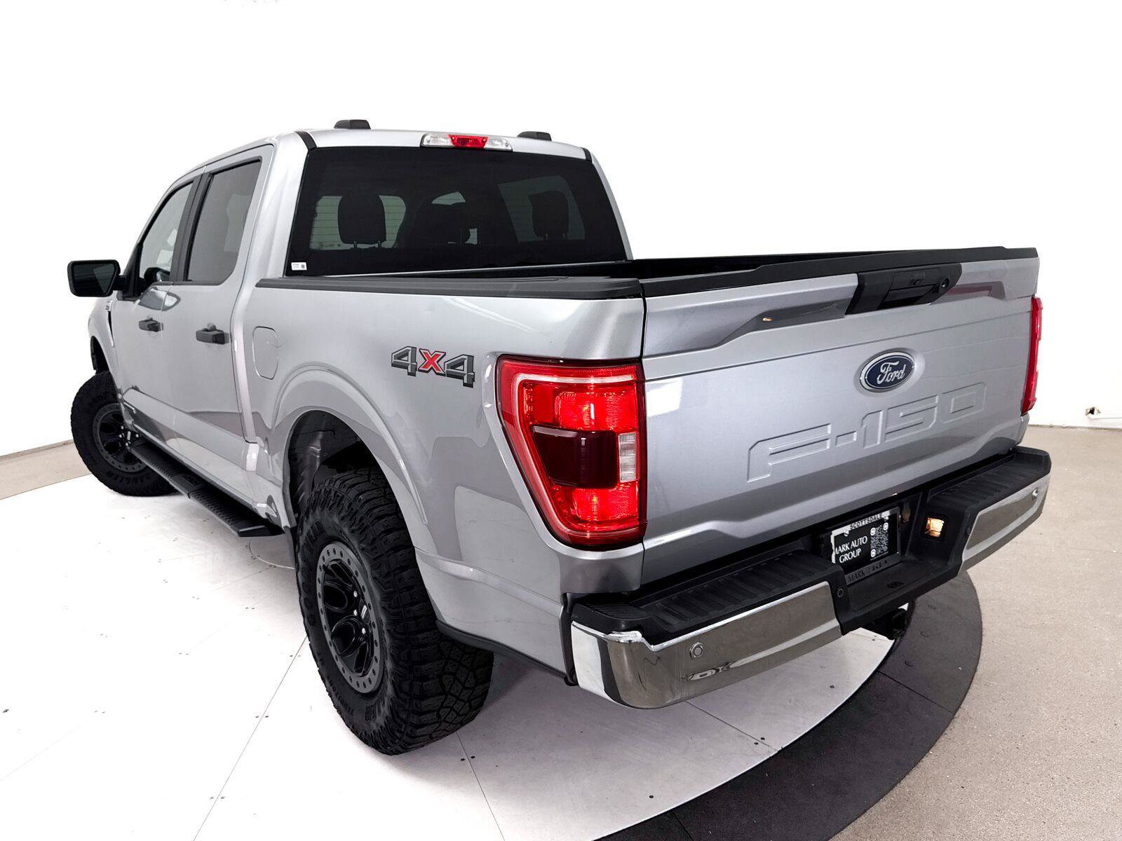 Used 2021 Ford F150 XLT w/ Trailer Tow Package AWD/4WD image 6