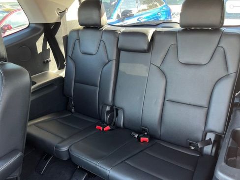 Used 2022 Kia Telluride EX w/ EX Premium Package AWD/4WD image 9