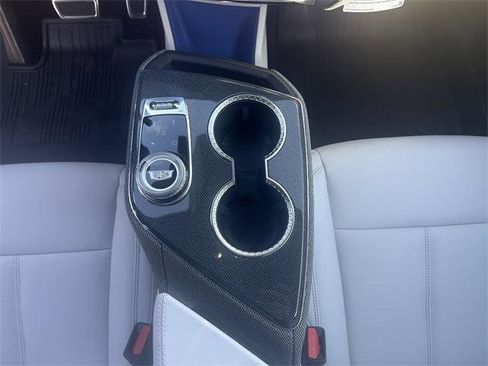 New 2026 Cadillac Optiq Sport 1 image 15