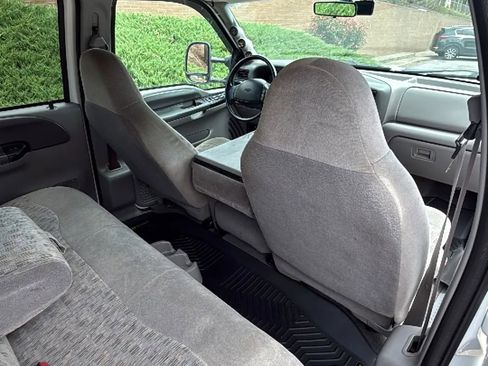 Used 1999 Ford F350 4x4 Crew Cab DRW Super Duty image 39