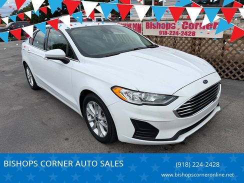 Used 2020 Ford Fusion SE FWD image 1