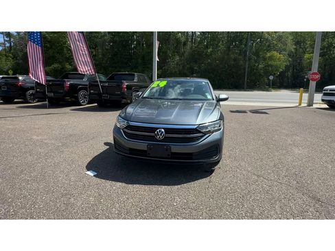 Used 2024 Volkswagen Jetta S image 7